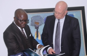 Governor Emmanuel Uduaghan of Delta State (left) and Amb. James Entwistle, United States Ambassador to Nigeria during a courtesy call by the Ambassador on the Governor in Asaba