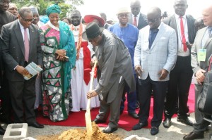 GROUNDBREAKING: President Goodluck Jonathan (middle) flanked by  Governor Emmanuel Uduaghan of Delta State (right) the Honorable Minister for Petroleum, Mrs. Alison Madueke (2nd left) and Minister of Commerce and Industry, Olusegun Aganga (left) during the official Groundbreaking ceremony of the Export Processing Zone by Mr.  President held  in Ogidigben in Warri-South LGA of Delta State 