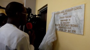 Gov. Okowa unveiling the he plague during the commissioning.